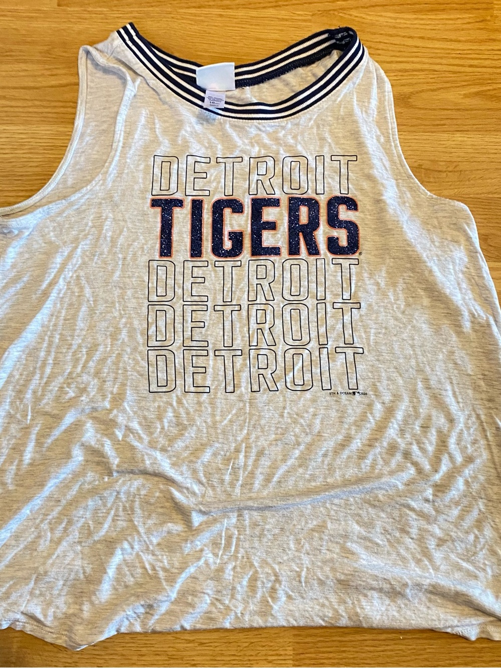 5th & Ocean Gray Detroit Tigers Graphic Tank